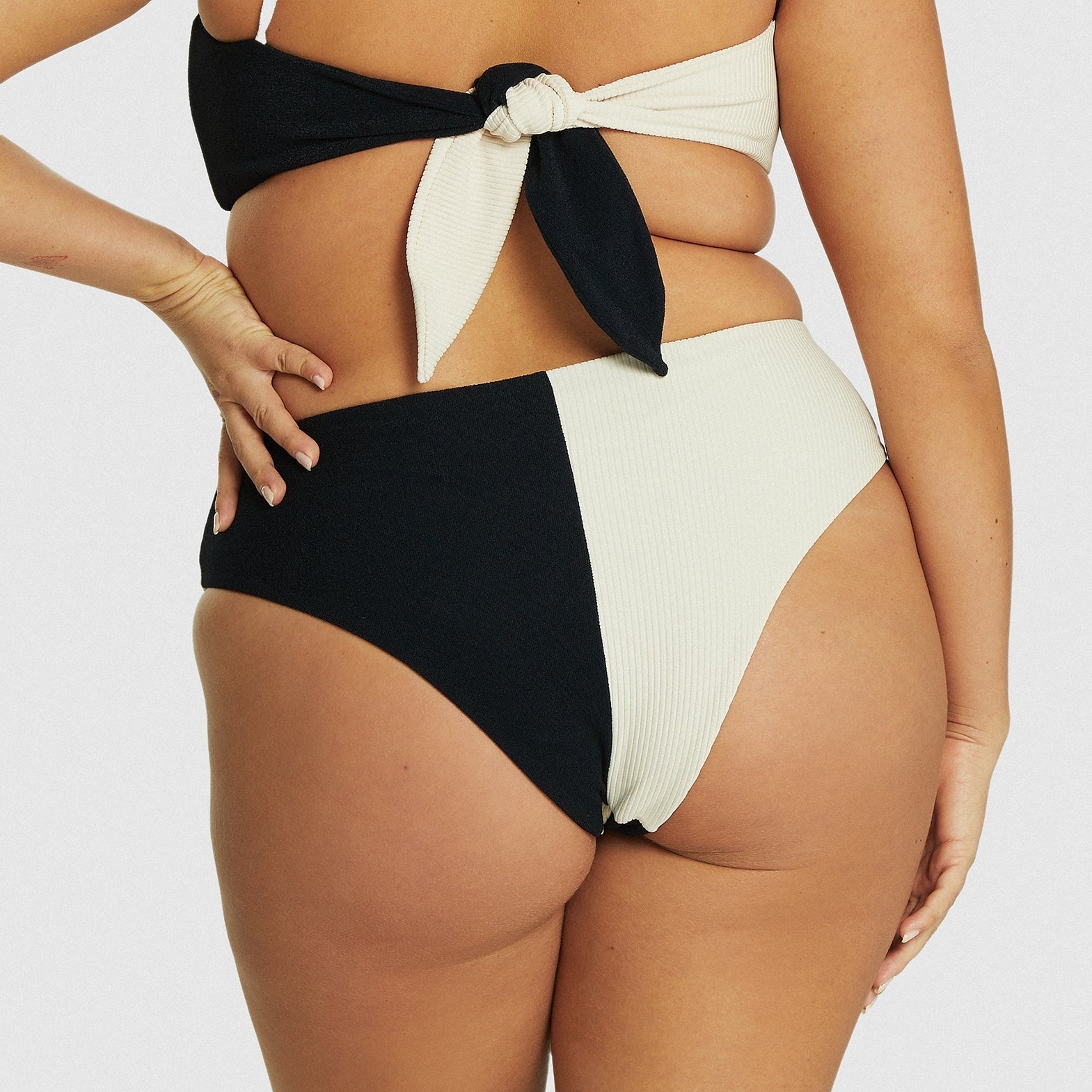 Lucky you / Bikini bottoms / Black terry + Almond rib