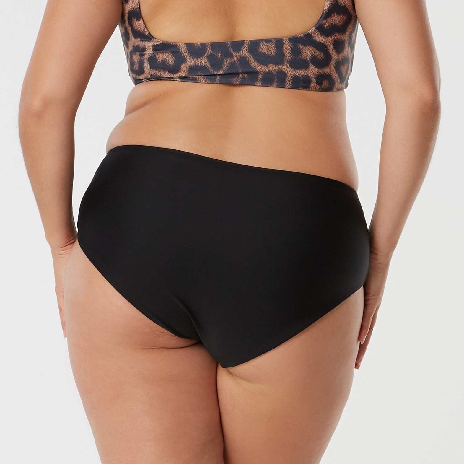 Follow The Sun | Black Bikini Bottoms Swimwear - SAINT SOMEBODY