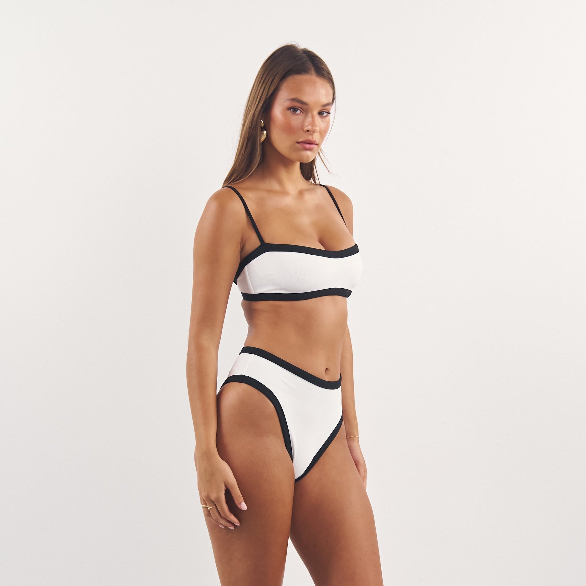 Holiday Romance / Bikini top / White + Black Rib