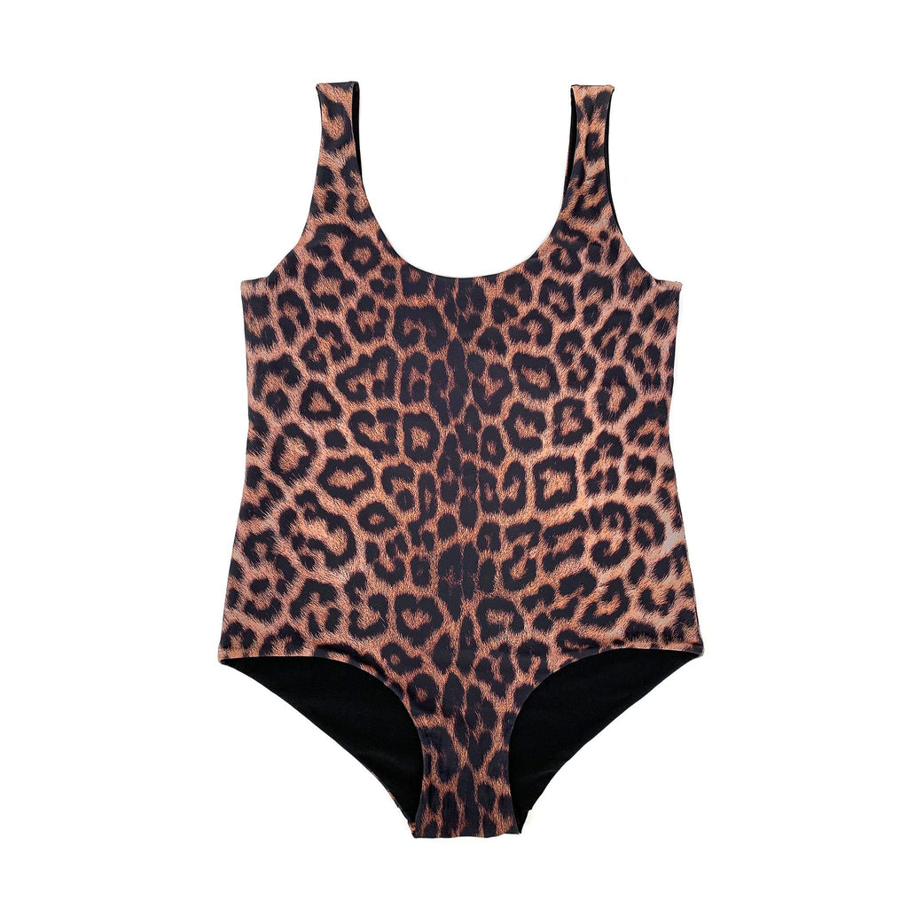 Plus size underwire leopard print swimwear